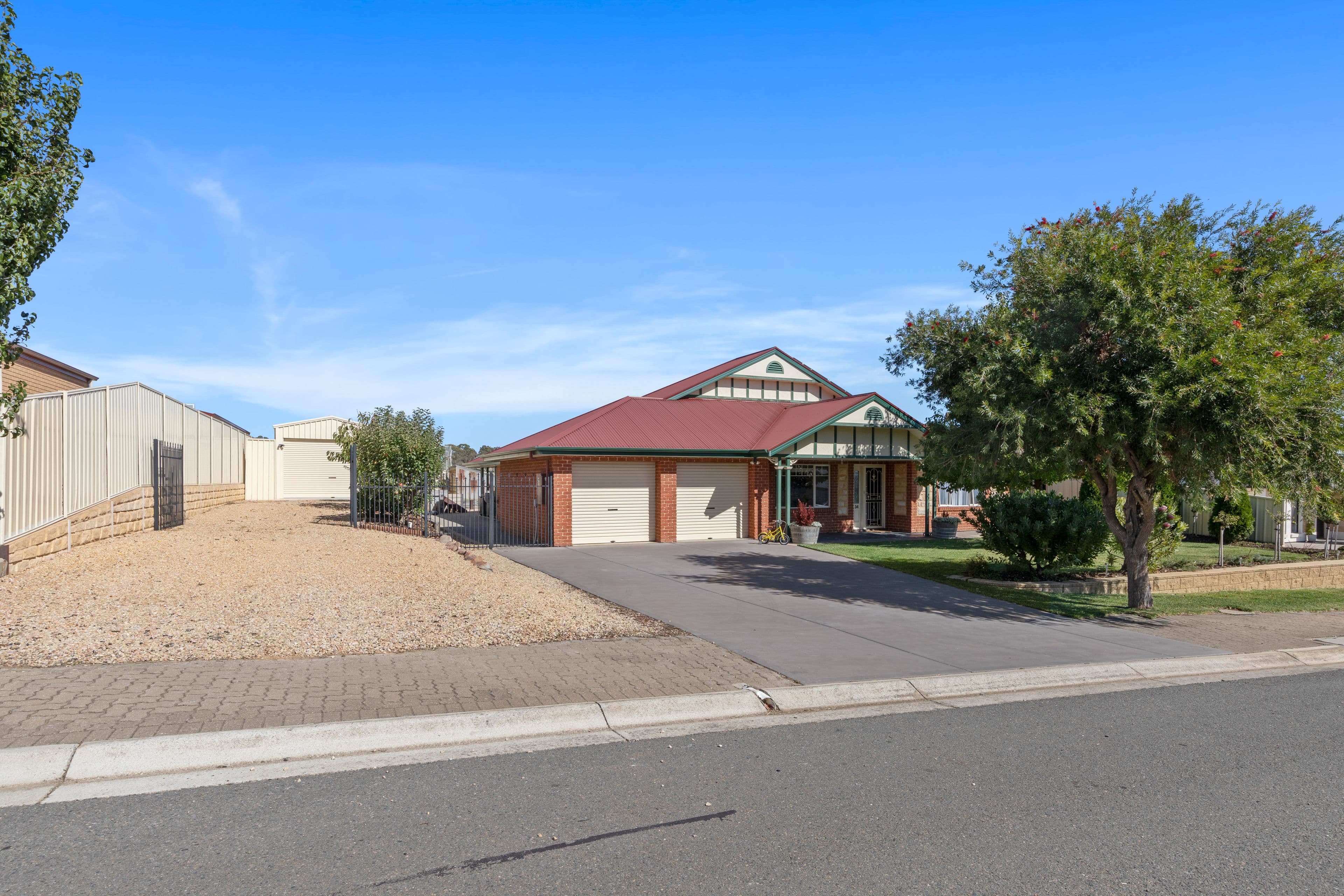34 Carlisle Street, Williamstown SA 5351, Williamstown - Thumbnail 2