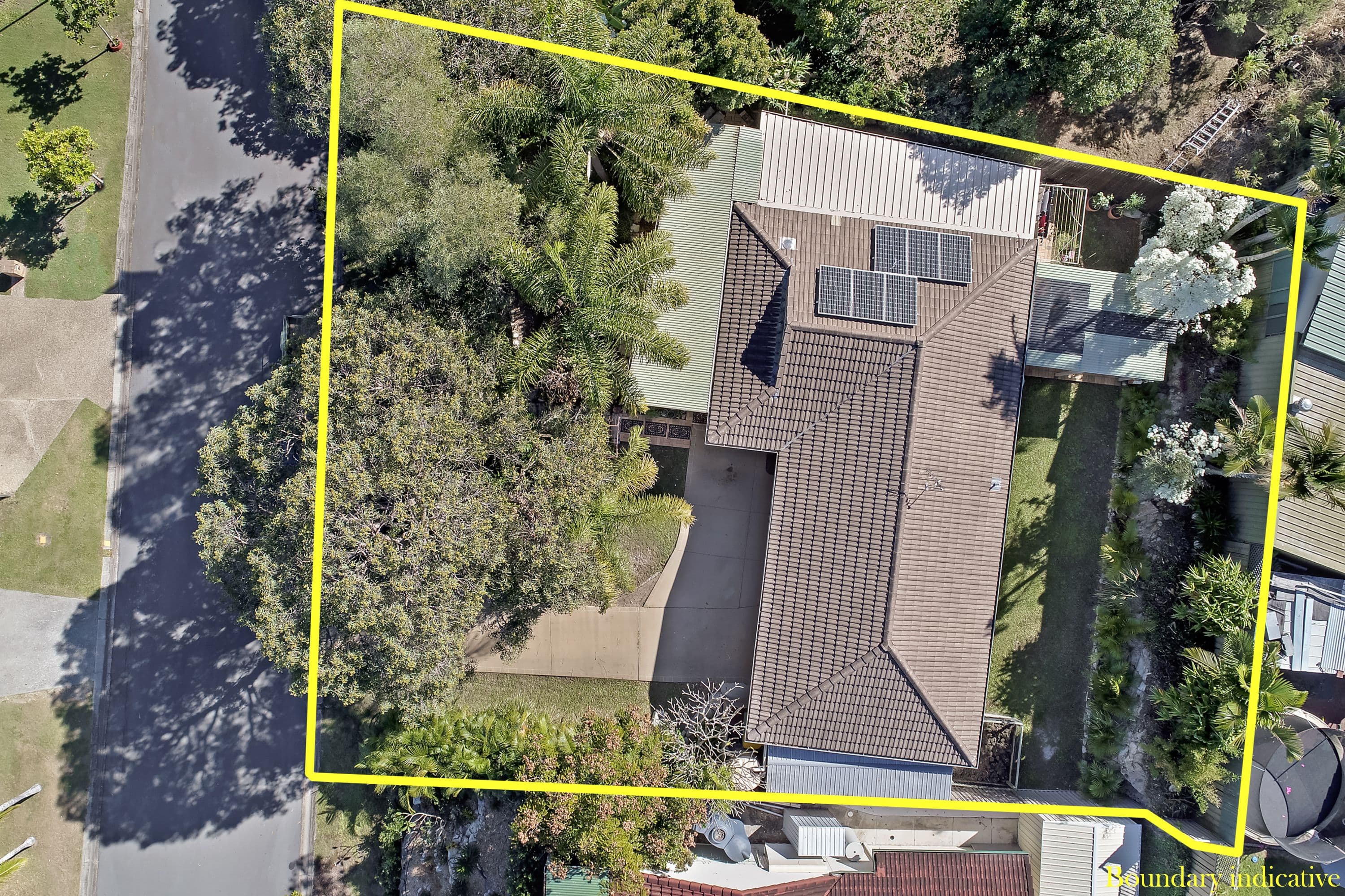 4 Millswyn Court, Carrara QLD 4211, Carrara - Thumbnail 4