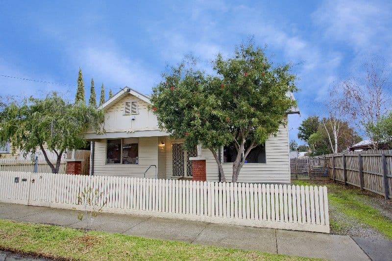 9 Guthrie Street, NORTH GEELONG VIC 3215, North Geelong - Image 1