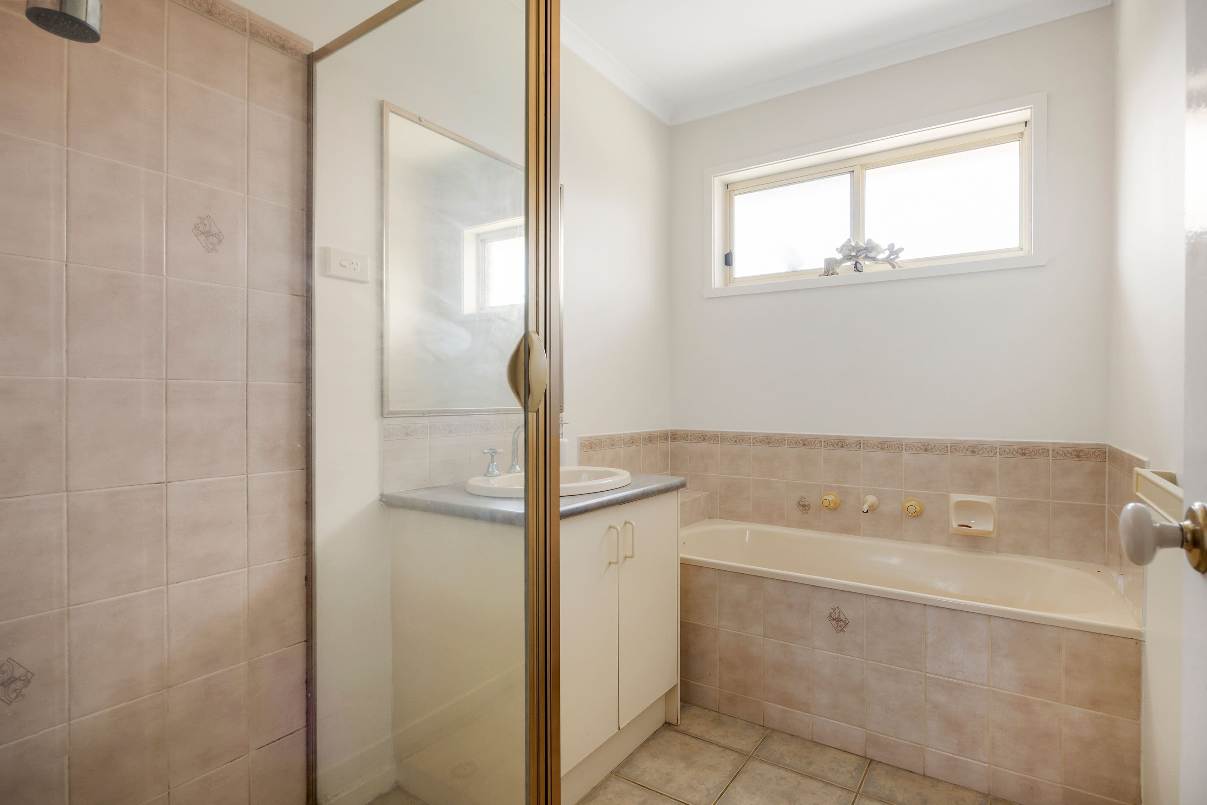 13 Cowper Crescent, Sunbury VIC 3429, Sunbury - Thumbnail 6