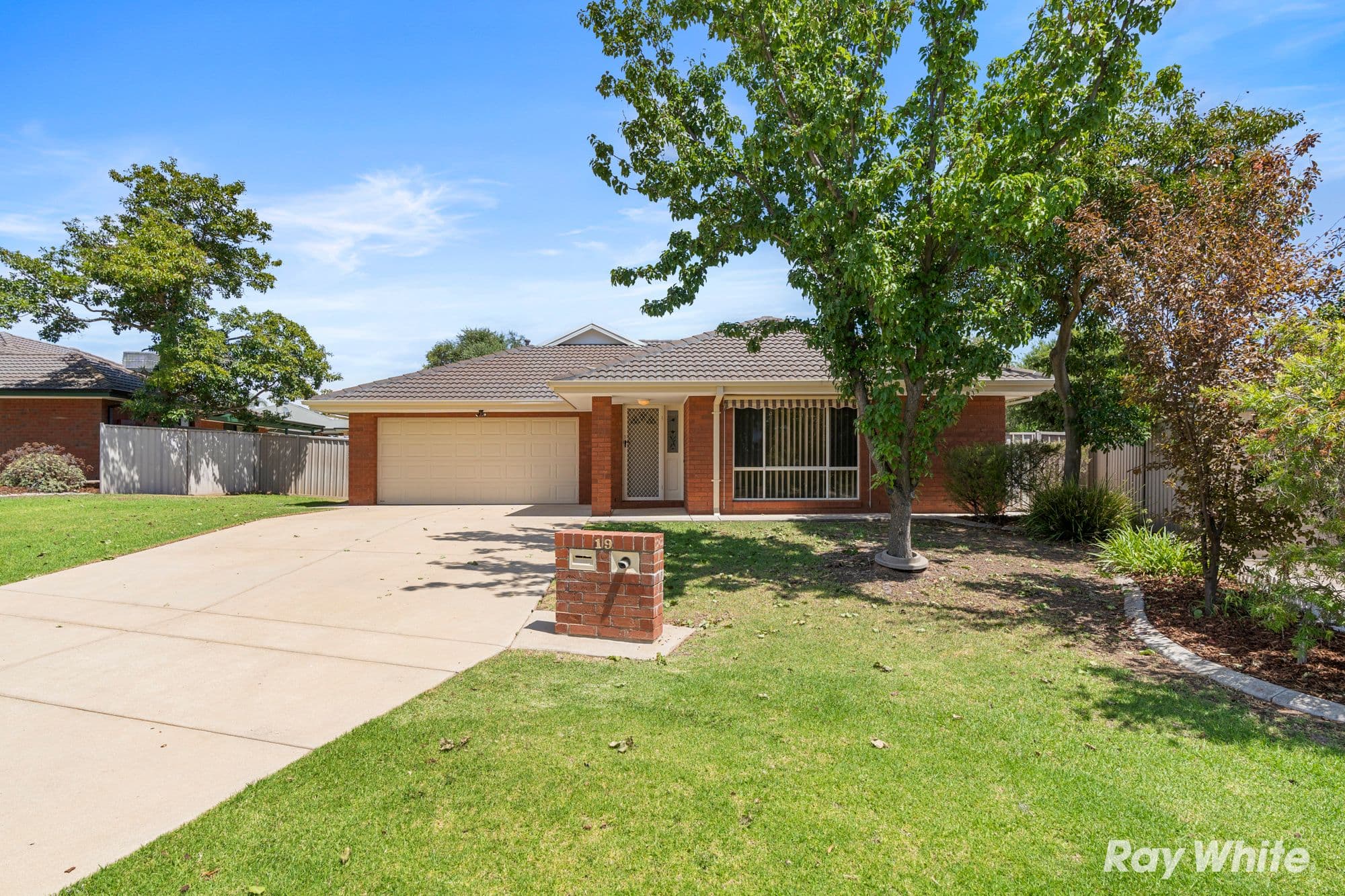 19 Kimba Drive, Glenfield Park NSW 2650, Glenfield Park - Image 1