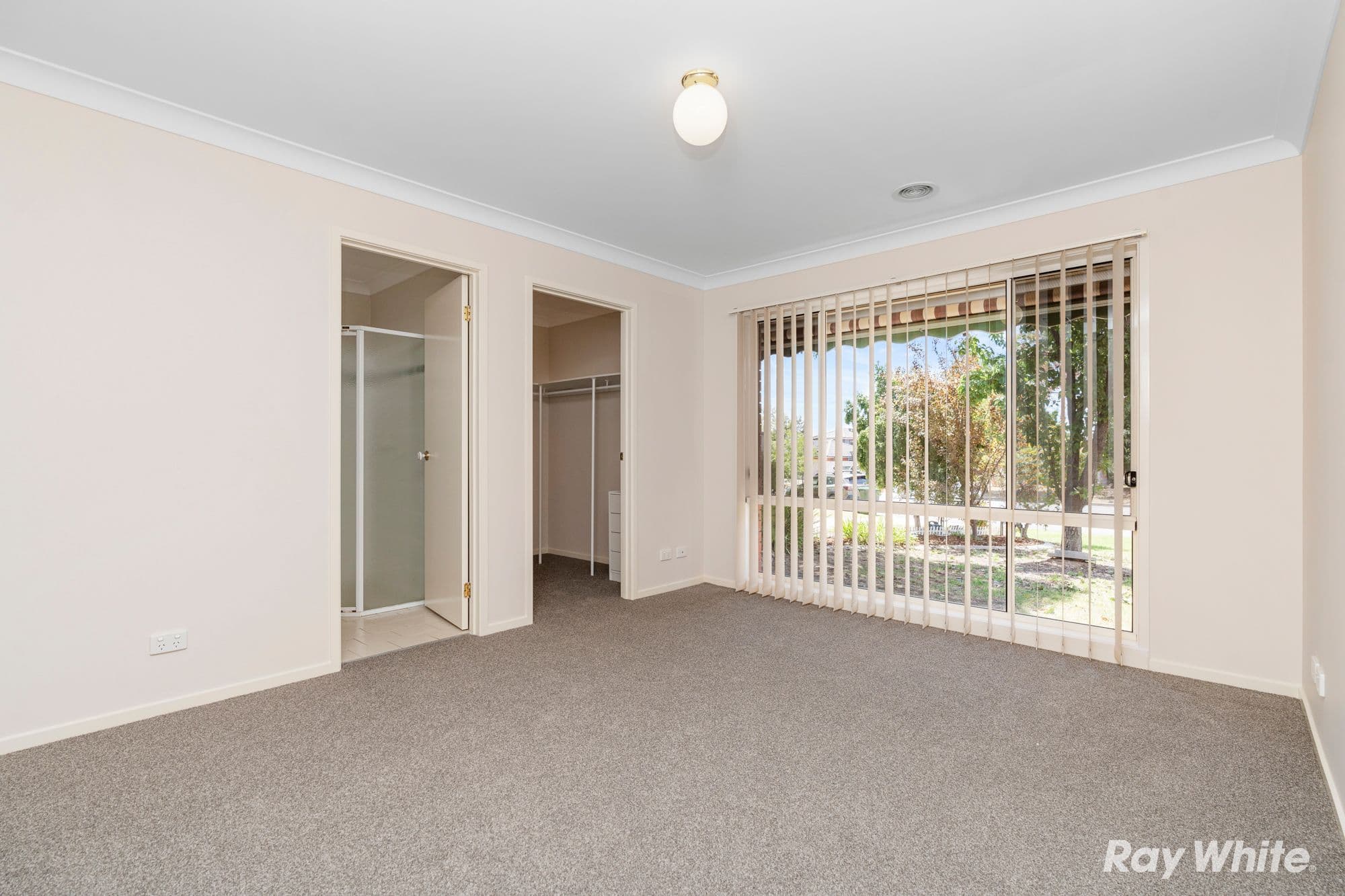 19 Kimba Drive, Glenfield Park NSW 2650, Glenfield Park - Thumbnail 7