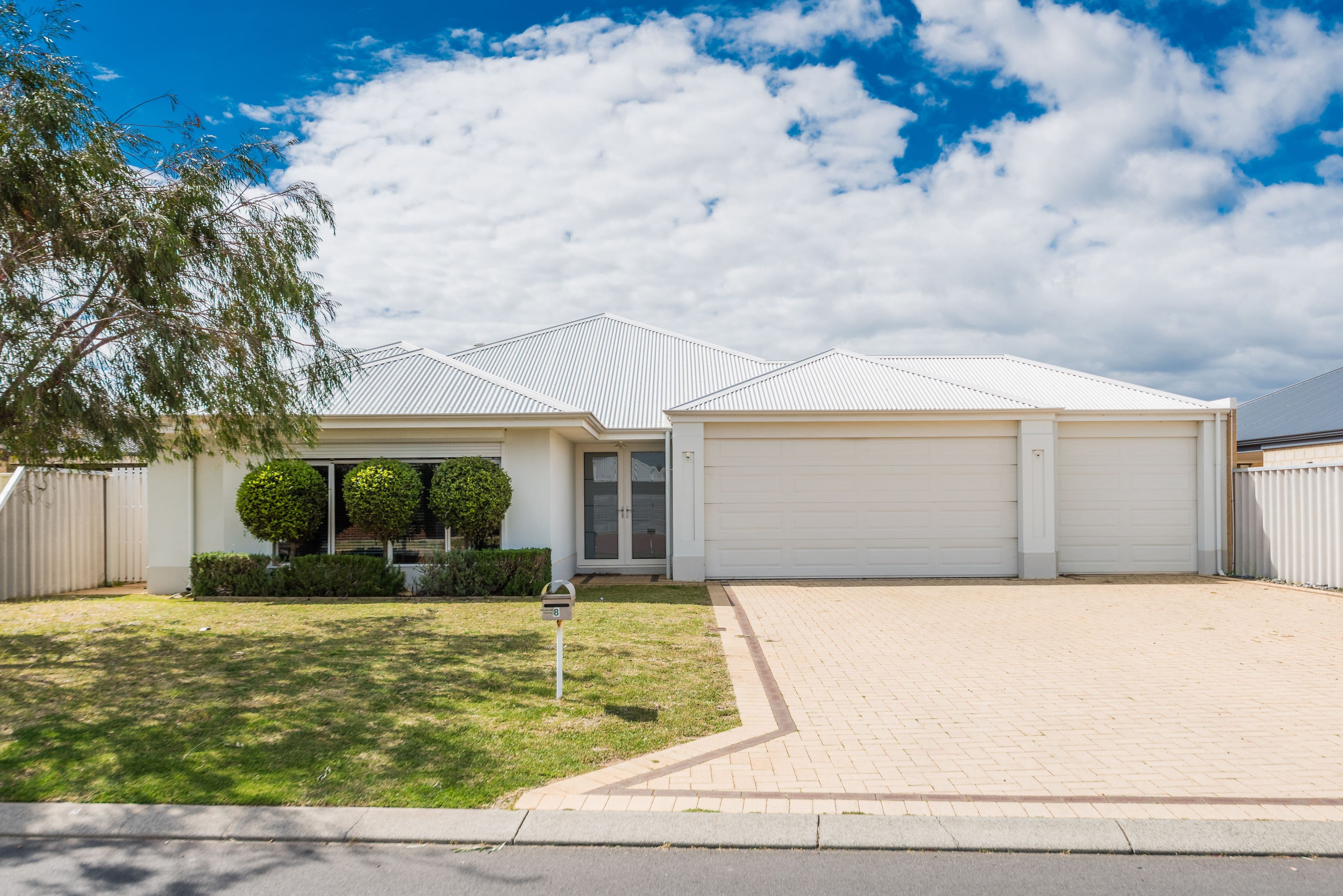 8 Claymore Loop, Dalyellup WA 6230, Dalyellup - Image 1