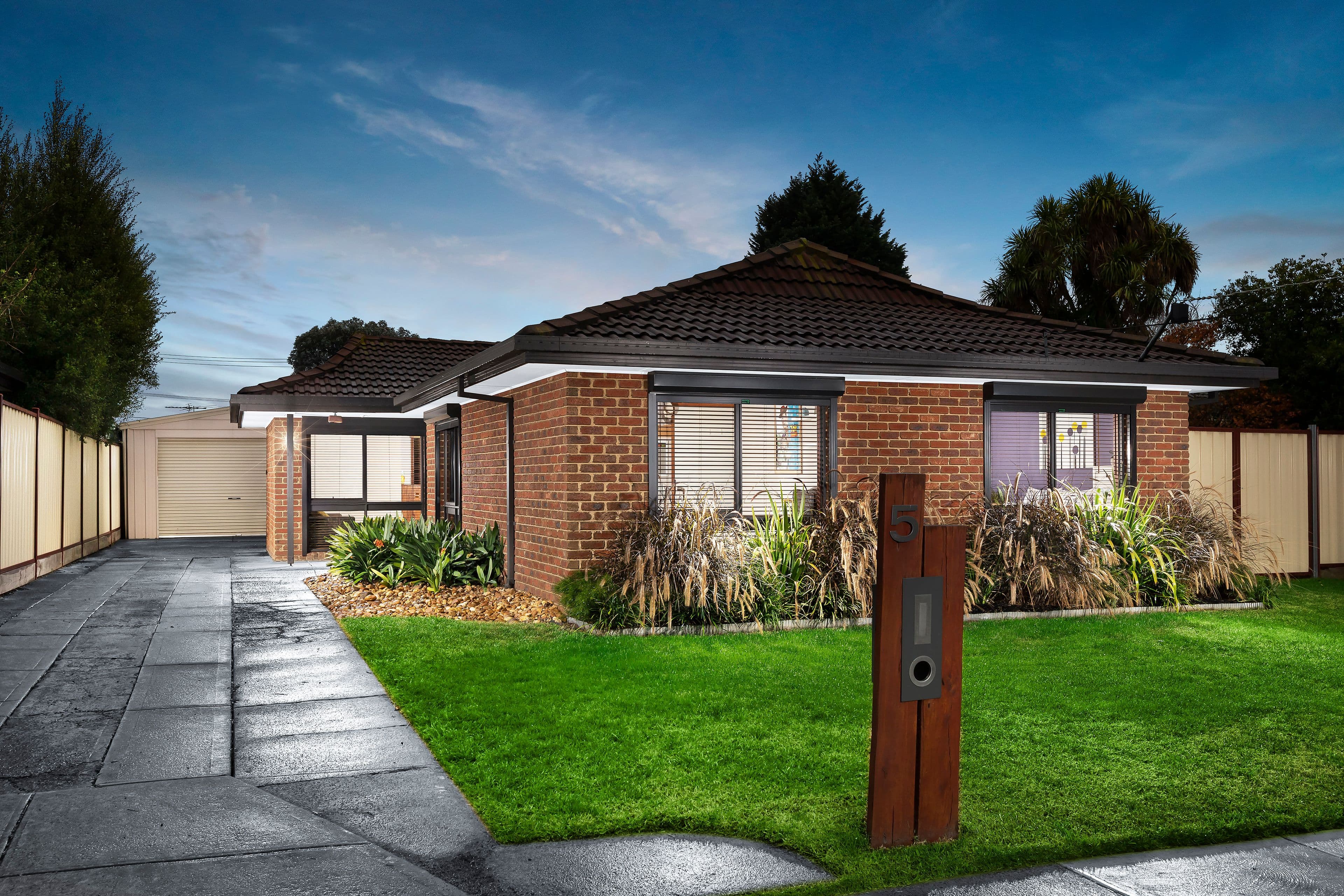 5 Bronsdon Court, Mill Park VIC 3082, Mill Park - Image 1