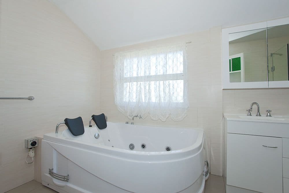 166 Mount Sylvia Road, GATTON QLD 4343, Gatton - Thumbnail 4
