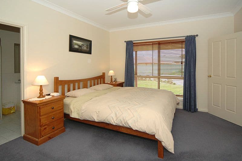 11 Aubrey Drive, WILLUNGA SA 5172, Willunga - Thumbnail 2