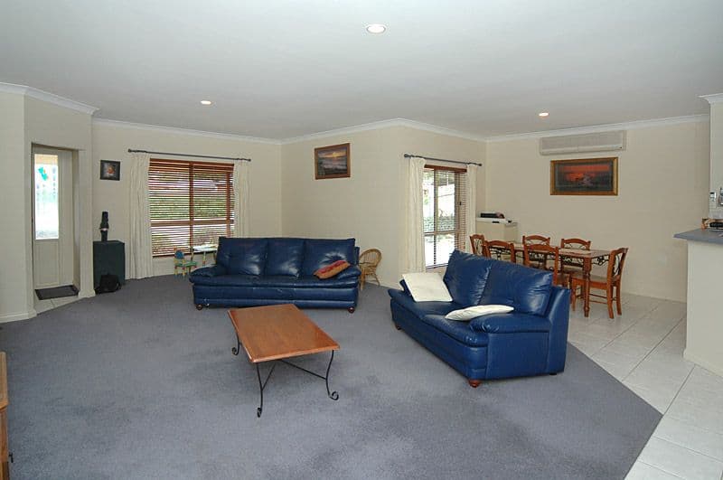 11 Aubrey Drive, WILLUNGA SA 5172, Willunga - Thumbnail 5