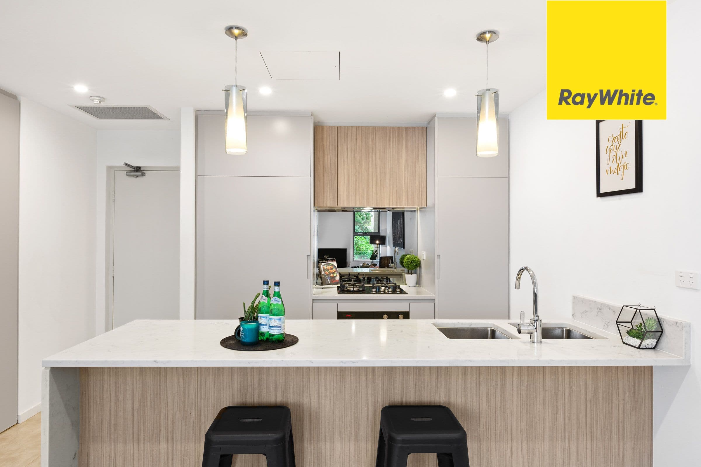 3/9 Mary Street, Footscray - Thumbnail 2