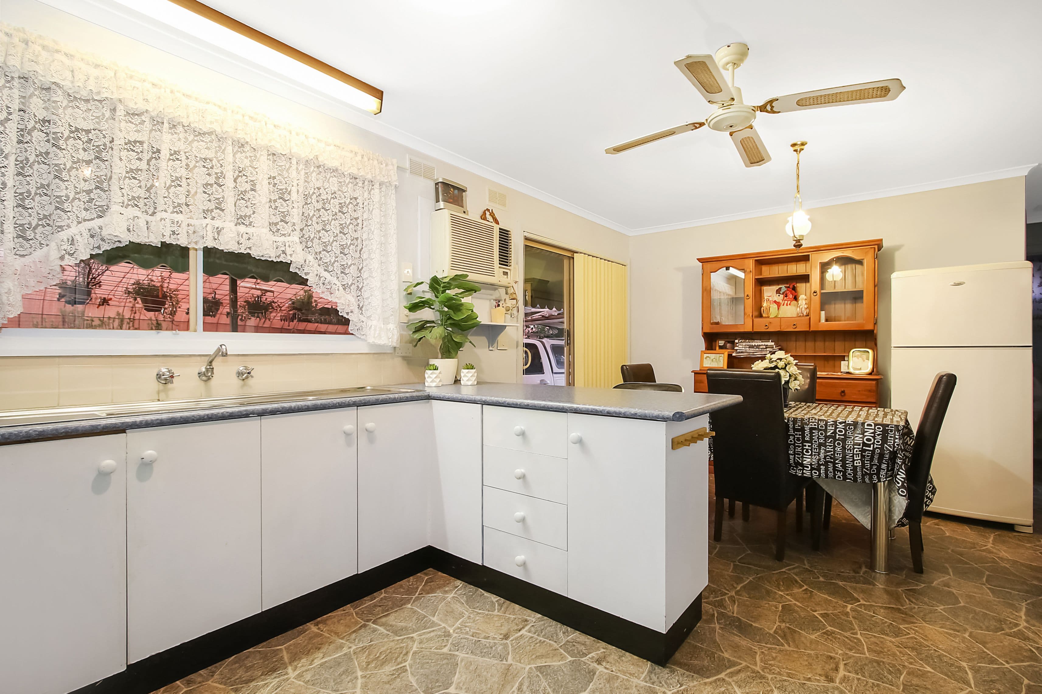 29 Gayview Drive, West Wodonga VIC 3690, West Wodonga - Thumbnail 6