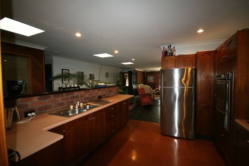 61 Thalberg Avenue, BILOELA QLD 4715, Biloela - Thumbnail 4