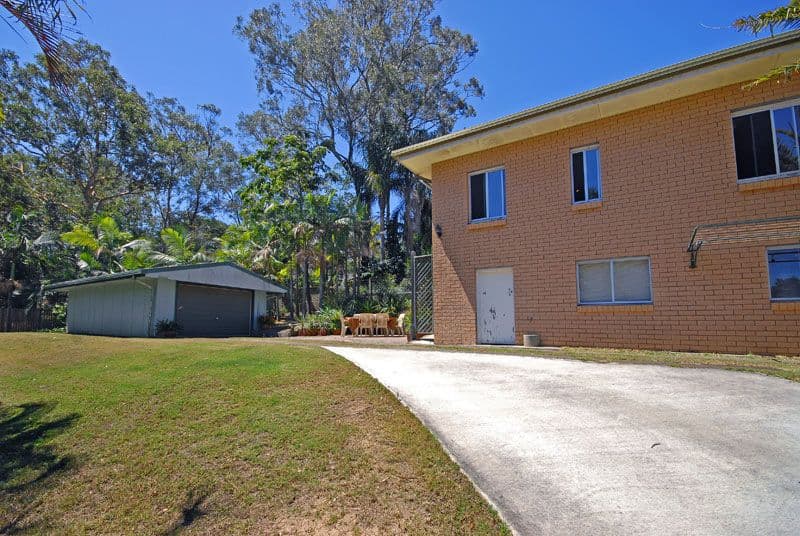 266  Oates Avenue, HOLLAND PARK QLD 4121, Holland Park - Thumbnail 3