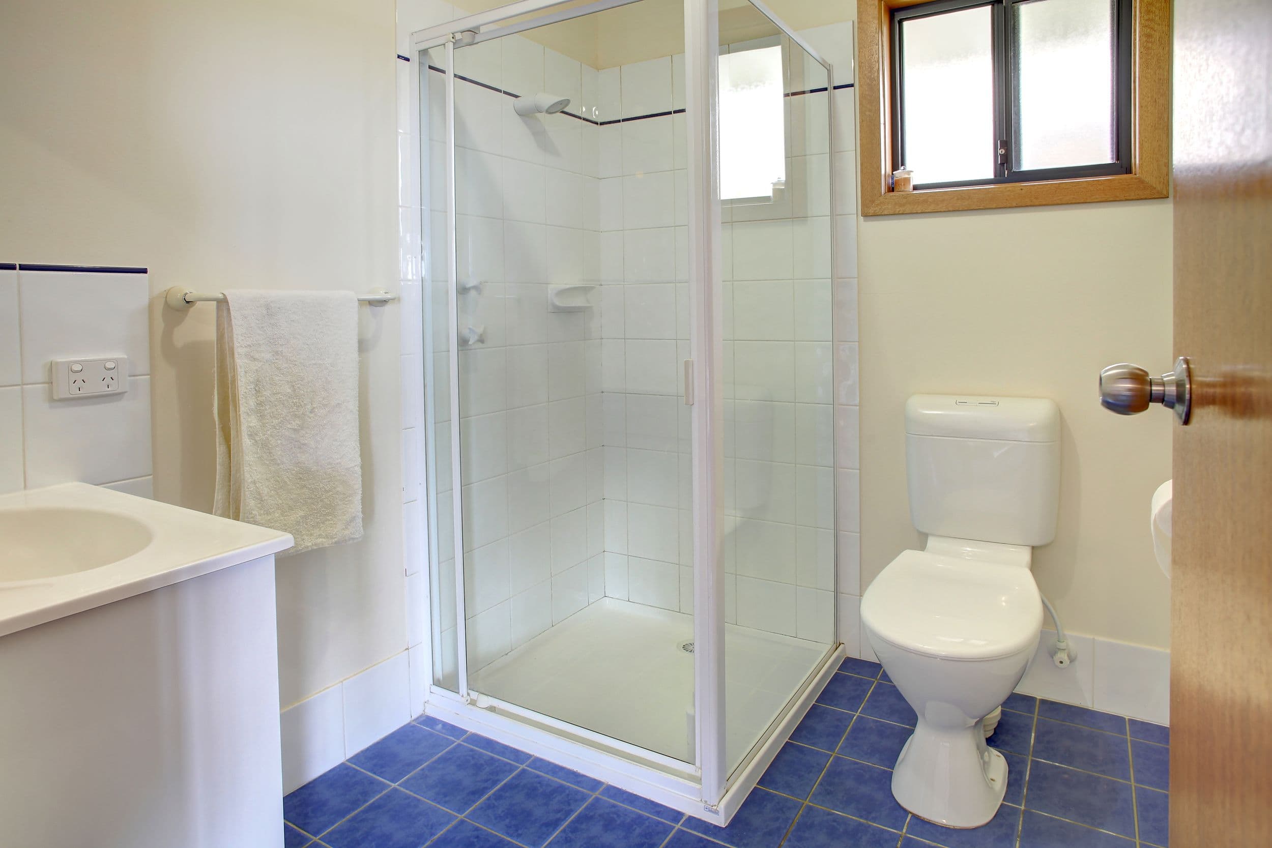 10 Black Street, Port Lincoln SA 5606, Port Lincoln - Thumbnail 8