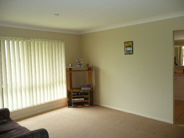 6 Bedroff Street, UPPER COOMERA QLD 4209, Upper Coomera - Thumbnail 2