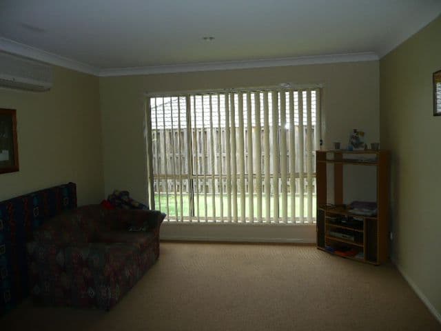 6 Bedroff Street, UPPER COOMERA QLD 4209, Upper Coomera - Thumbnail 3