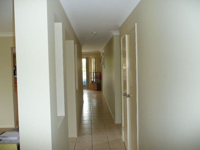 6 Bedroff Street, UPPER COOMERA QLD 4209, Upper Coomera - Thumbnail 4