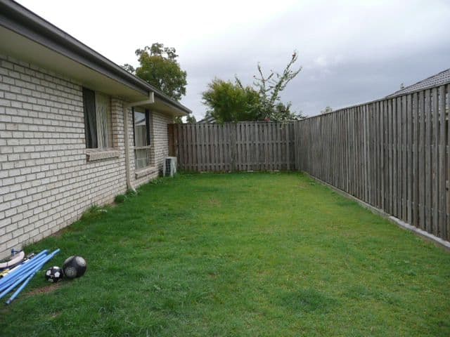 6 Bedroff Street, UPPER COOMERA QLD 4209, Upper Coomera - Thumbnail 8