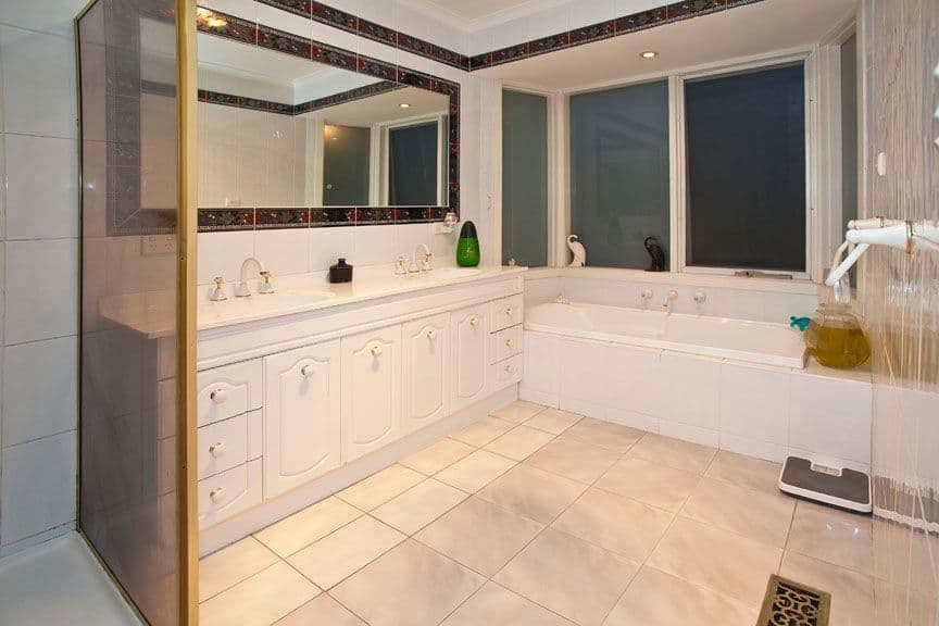 154 Haverbrack Drive, MULGRAVE VIC 3170, Mulgrave - Thumbnail 6