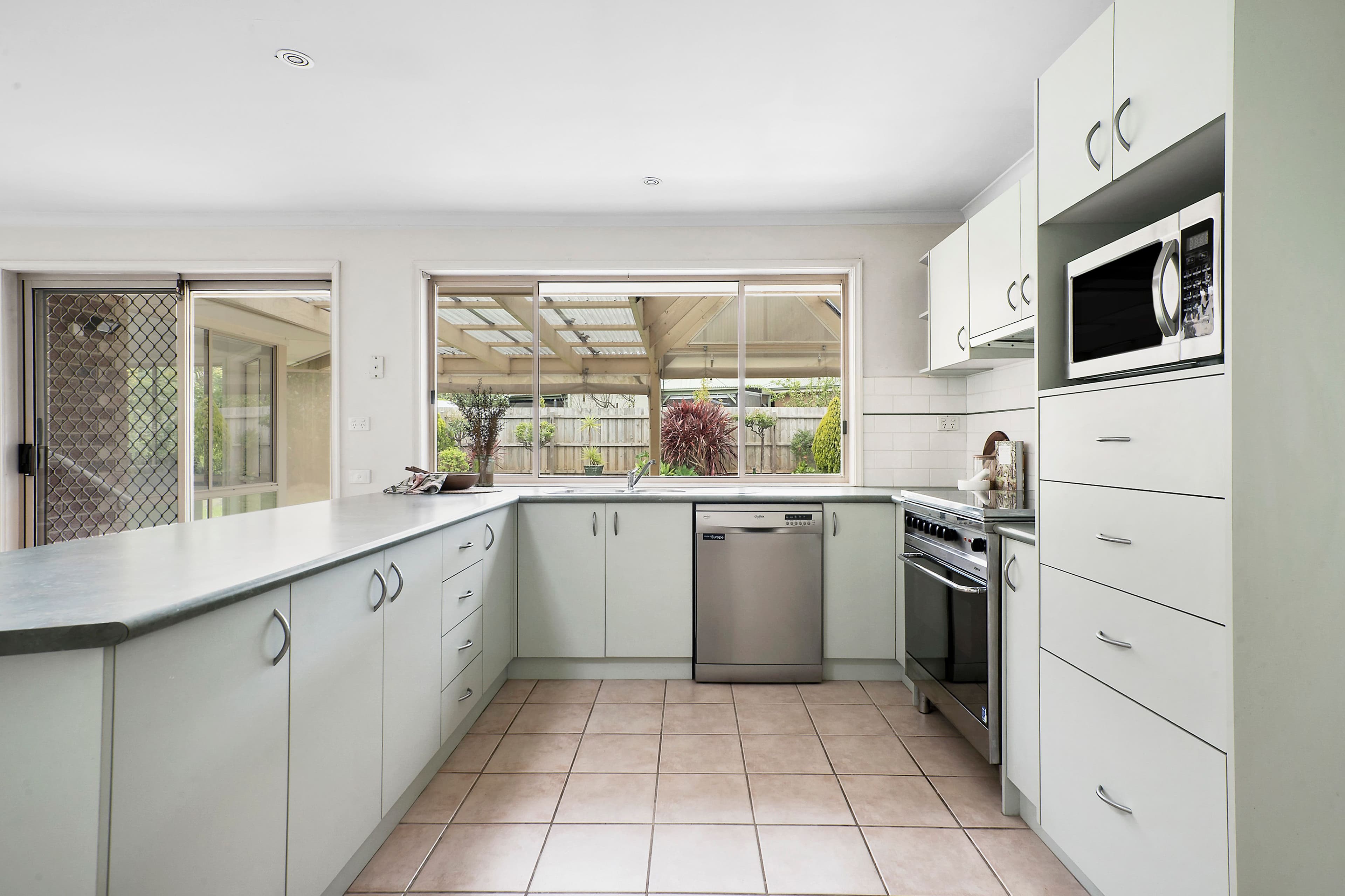 7 Bendemere Rise, Langwarrin VIC 3910, Langwarrin - Thumbnail 3