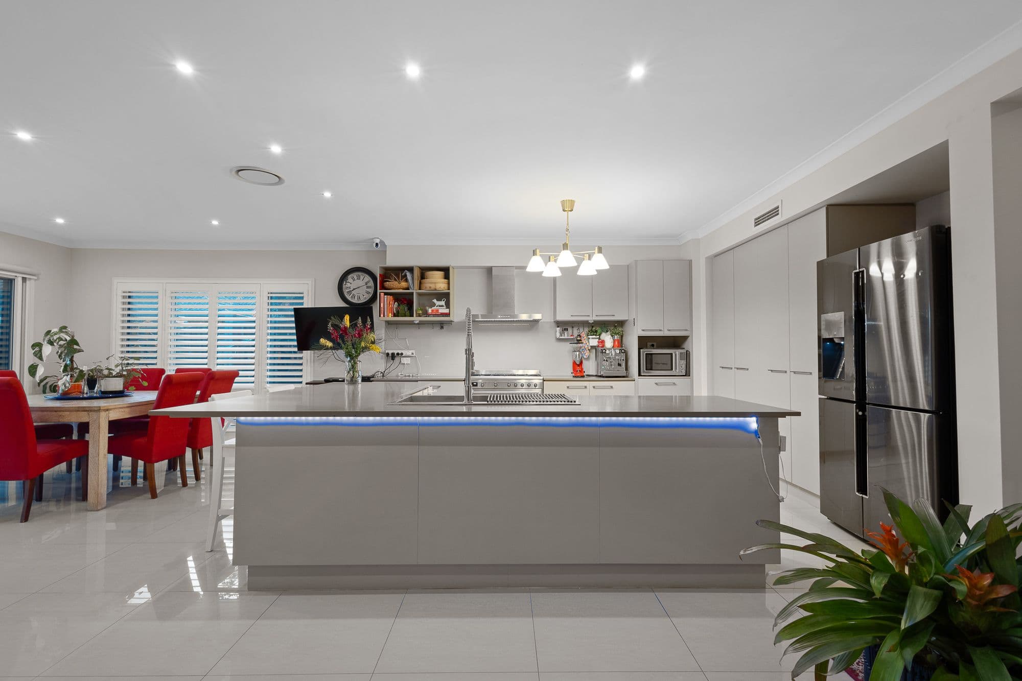 15 Buttonwood Close, Albany Creek QLD 4035, Albany Creek - Thumbnail 2