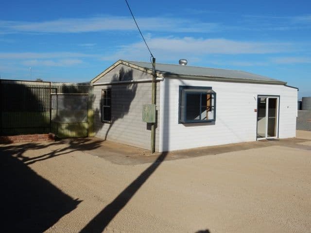 18 Devon Street, Port Clinton SA 5570, Clinton - Thumbnail 3
