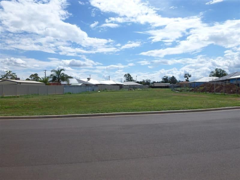 3 Brennan Avenue, Dubbo NSW 2830, Dubbo - Thumbnail 2