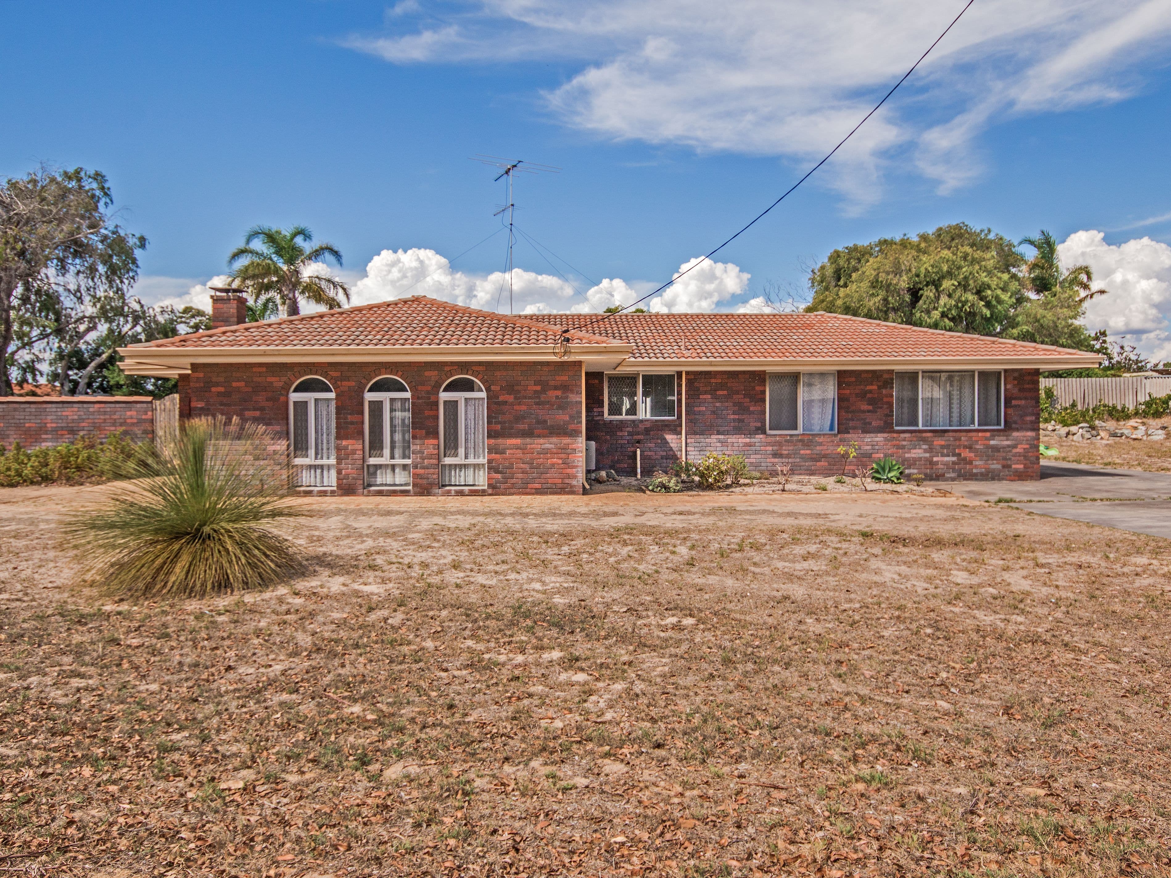 31 Bampton Way, Warnbro WA 6169, Warnbro - Image 1