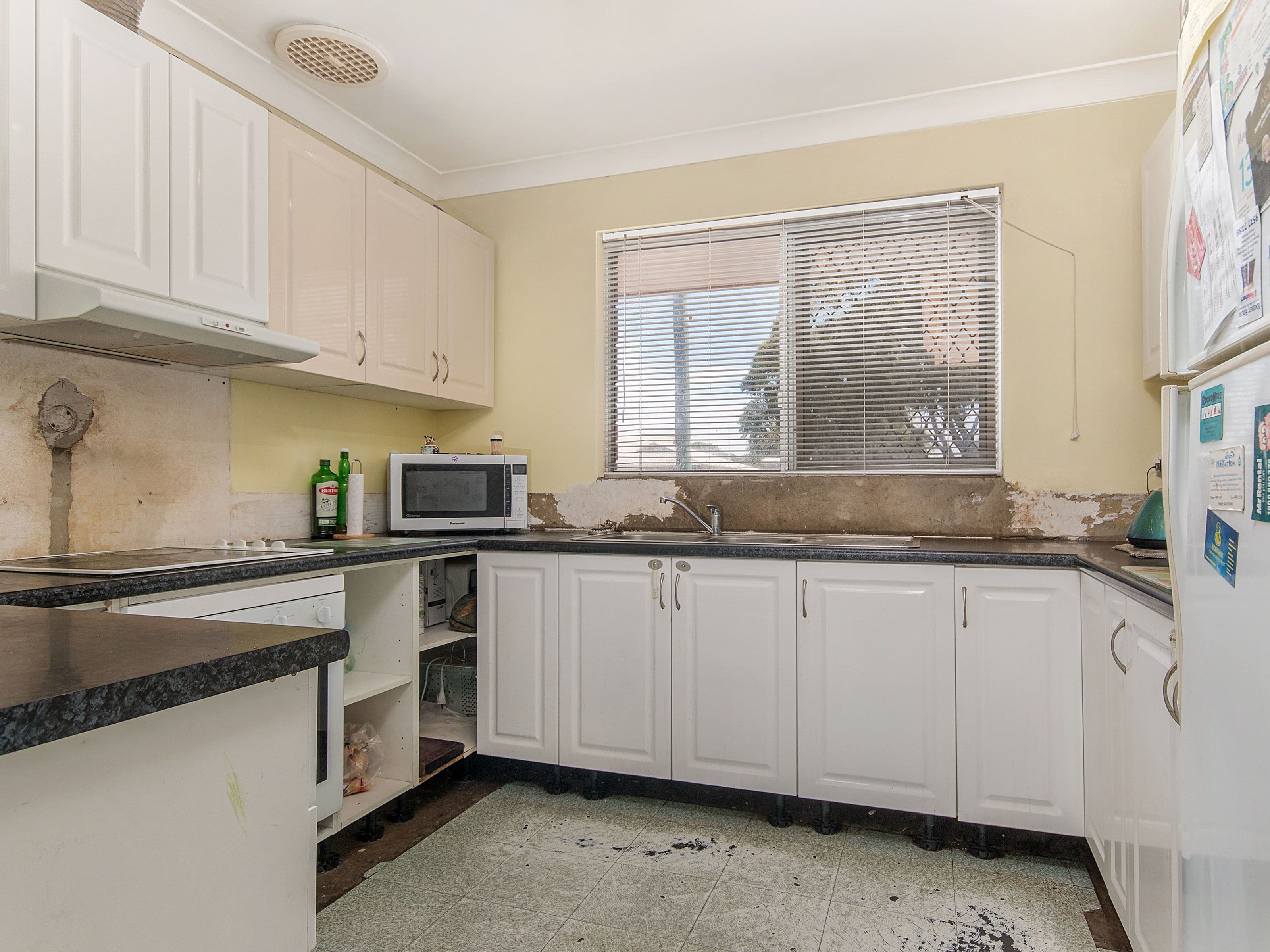 31 Bampton Way, Warnbro WA 6169, Warnbro - Thumbnail 5