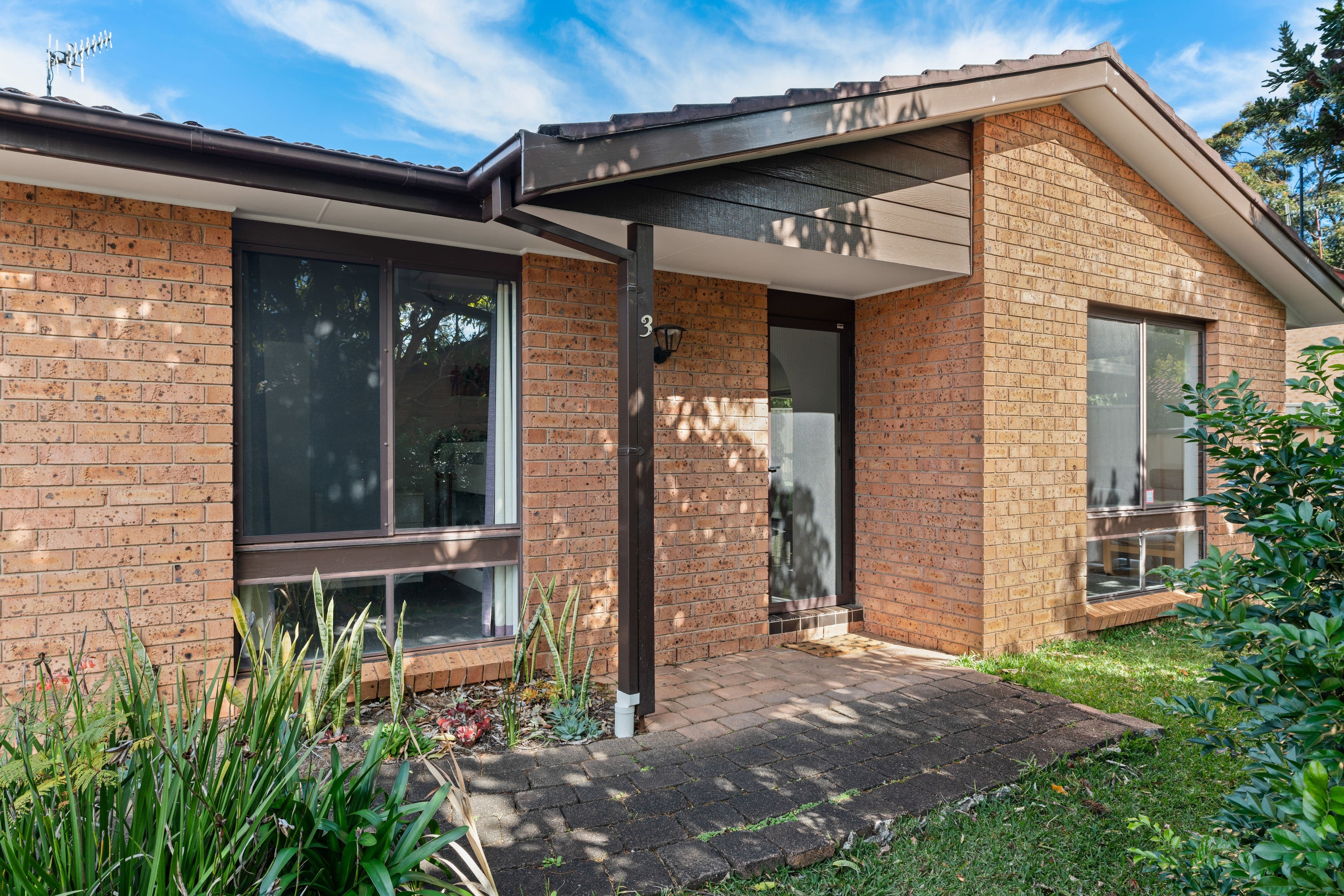 5 Carisbrook Close, Bomaderry NSW 2541, Bomaderry - Thumbnail 2