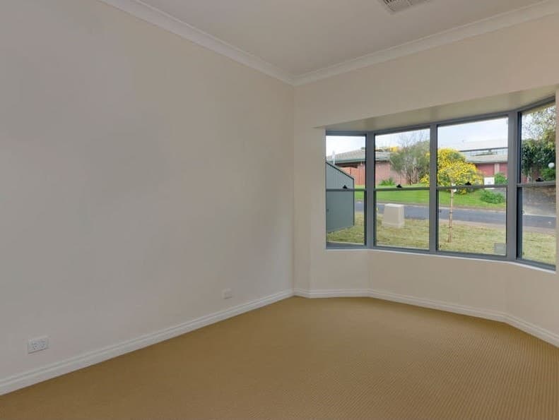 27 Station Avenue, Blackwood - Thumbnail 3
