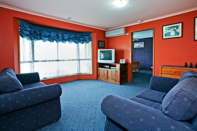 4 Euroka Court, GROVEDALE VIC 3216, Grovedale - Thumbnail 2