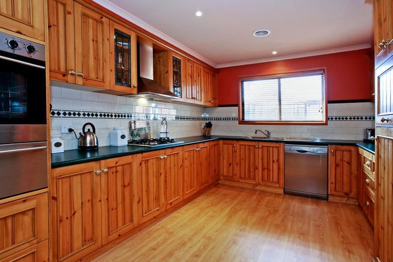 4 Euroka Court, GROVEDALE VIC 3216, Grovedale - Thumbnail 3