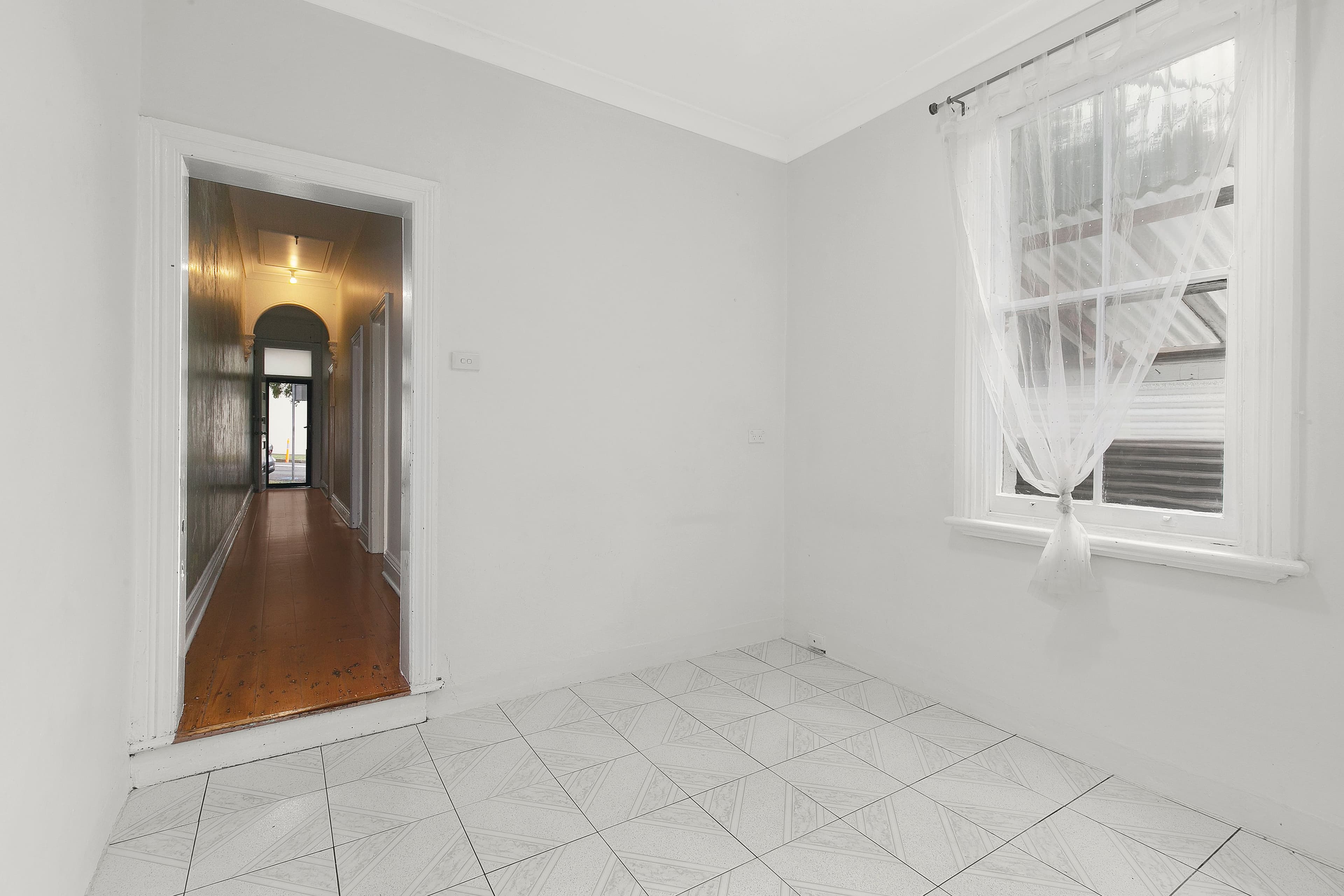 26 Zamia Street, Redfern - Thumbnail 4