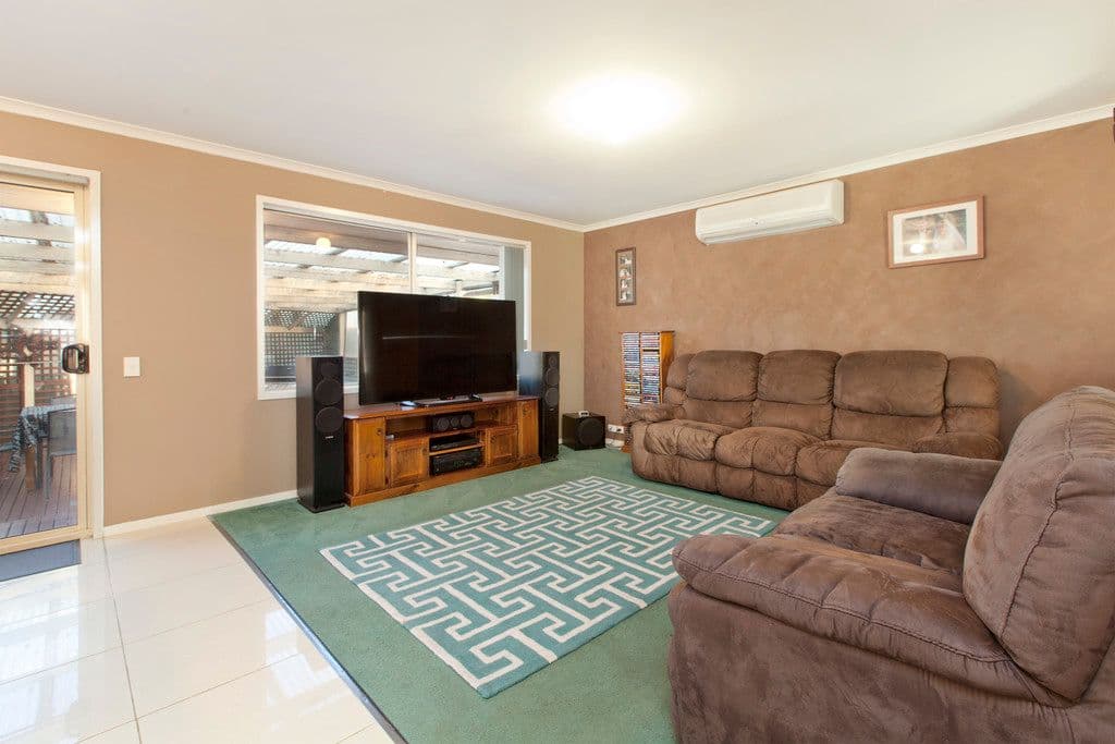 1 Hardy Court, Sebastopol VIC 3356, Sebastopol - Thumbnail 3