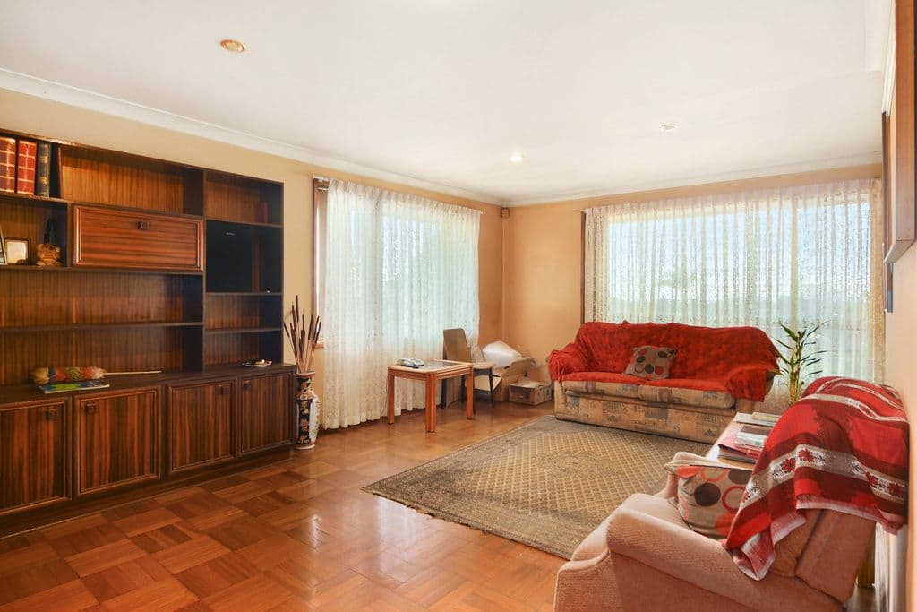 132 The Kingsway, Barrack Heights - Thumbnail 3
