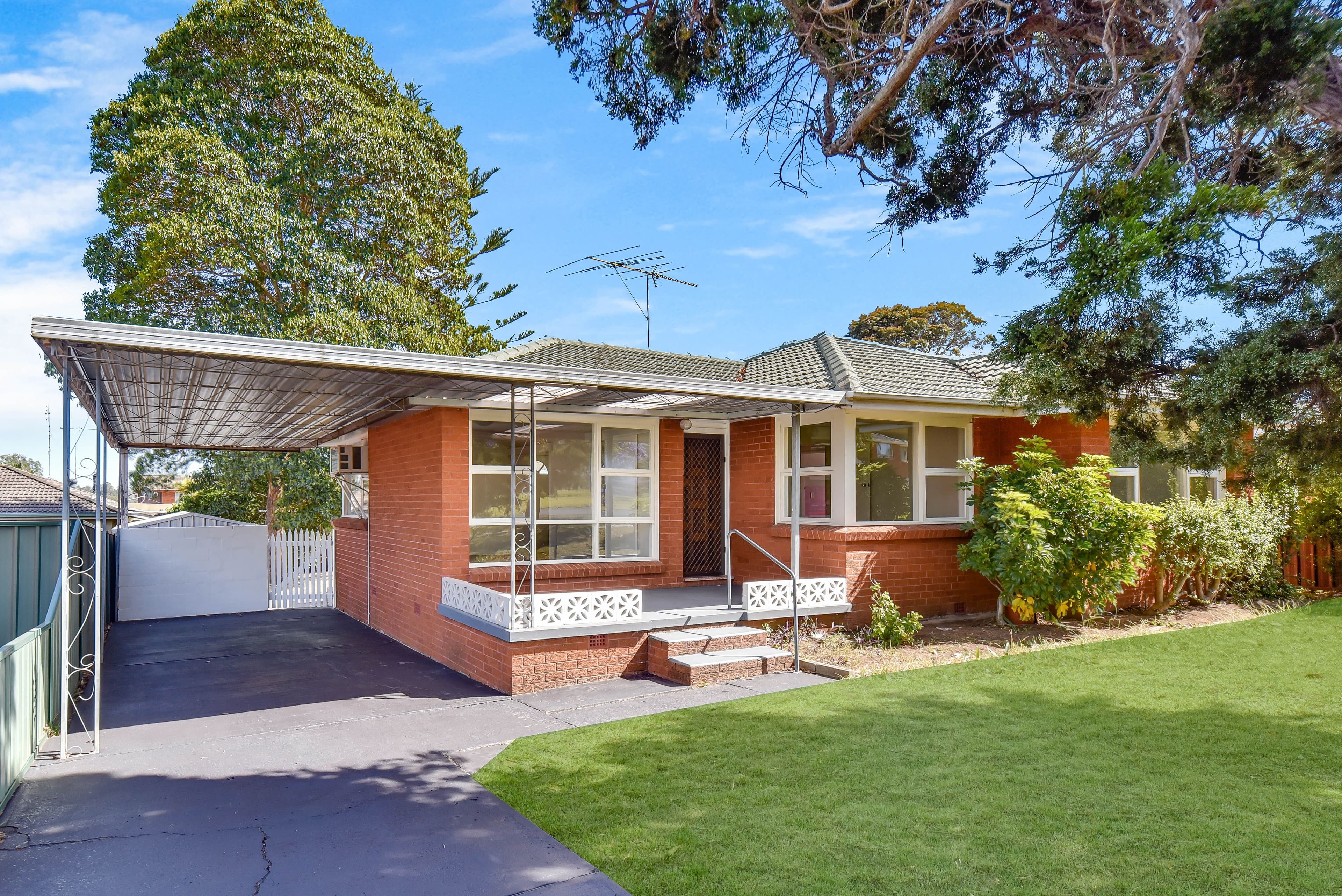 68 Kingsclare Street, Leumeah - Image 1