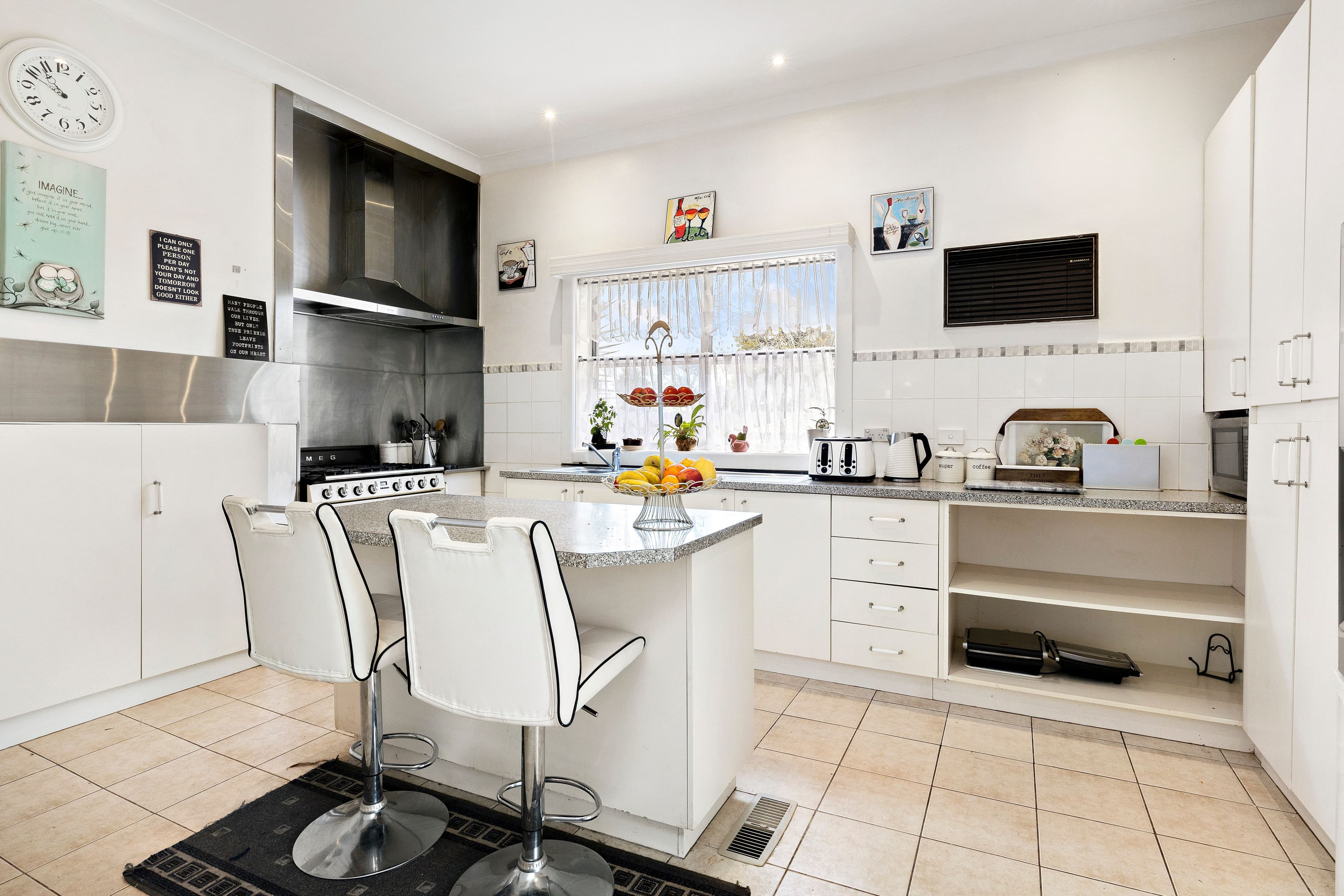 9 Drummond Street, Chadstone VIC 3148, Chadstone - Thumbnail 4