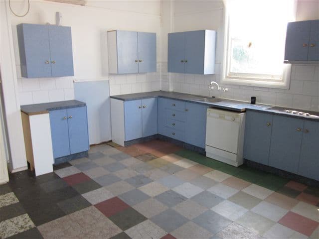 247 Cummins Street, BROKEN HILL NSW 2880, Broken Hill - Thumbnail 3