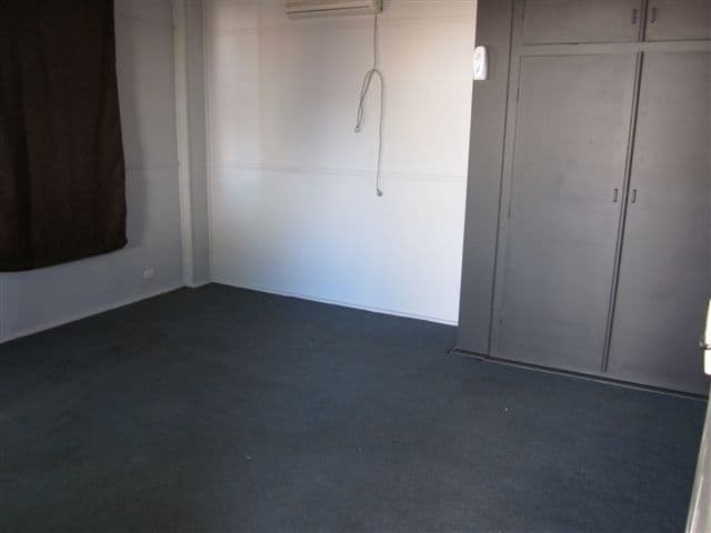 247 Cummins Street, BROKEN HILL NSW 2880, Broken Hill - Thumbnail 4