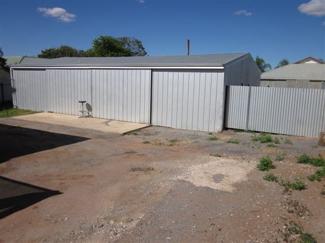 247 Cummins Street, BROKEN HILL NSW 2880, Broken Hill - Thumbnail 5