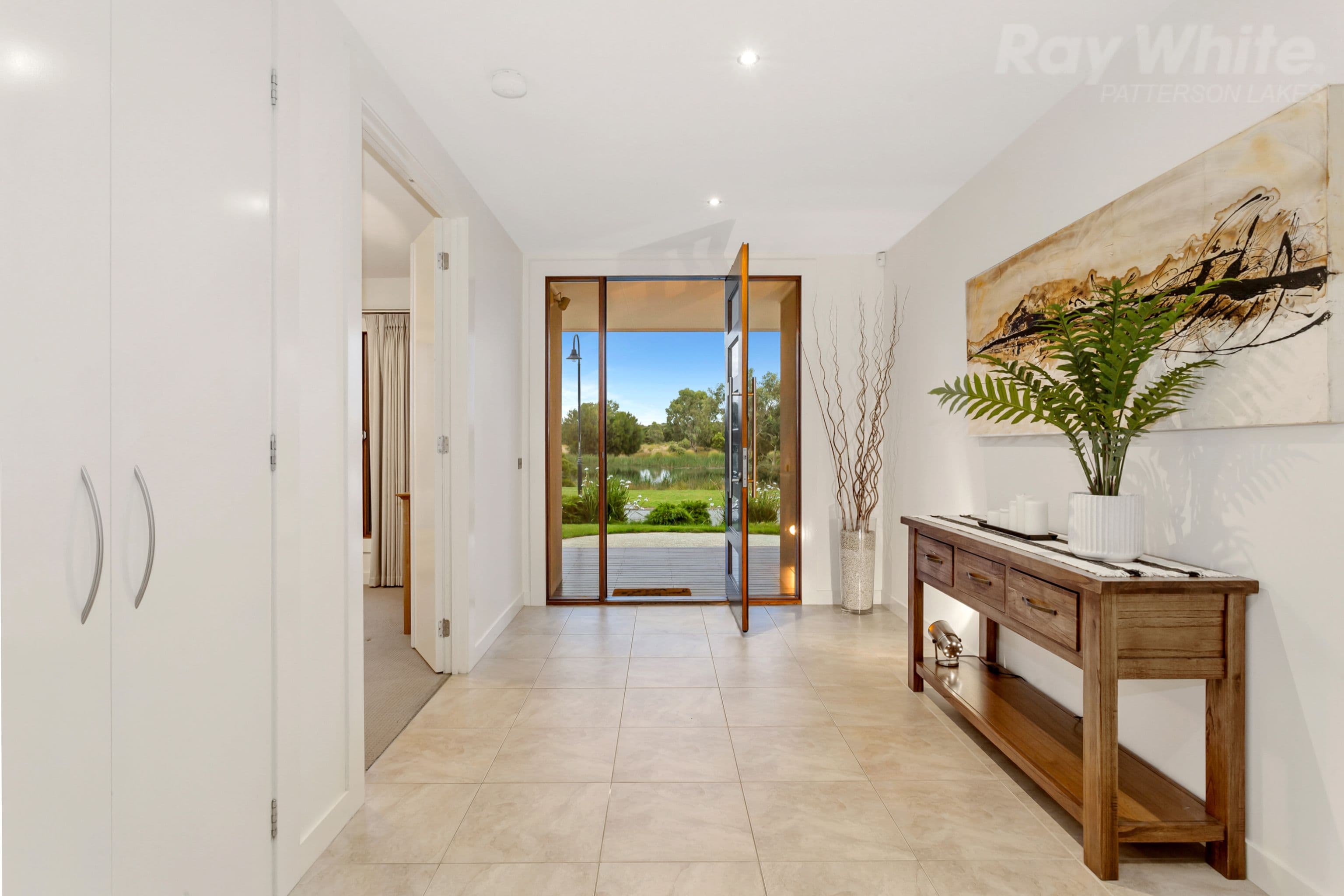 5 Lorikeet Lane, Waterways VIC 3195, Waterways - Thumbnail 2