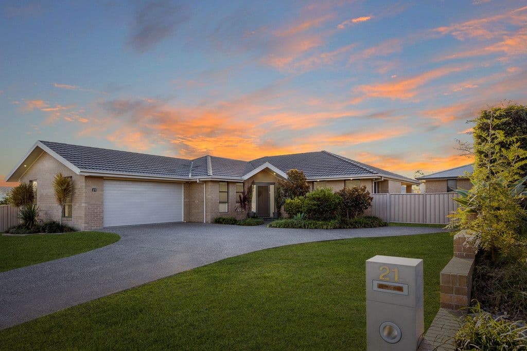 21 Edinburgh Drive, Taree NSW 2430, Taree - Image 1