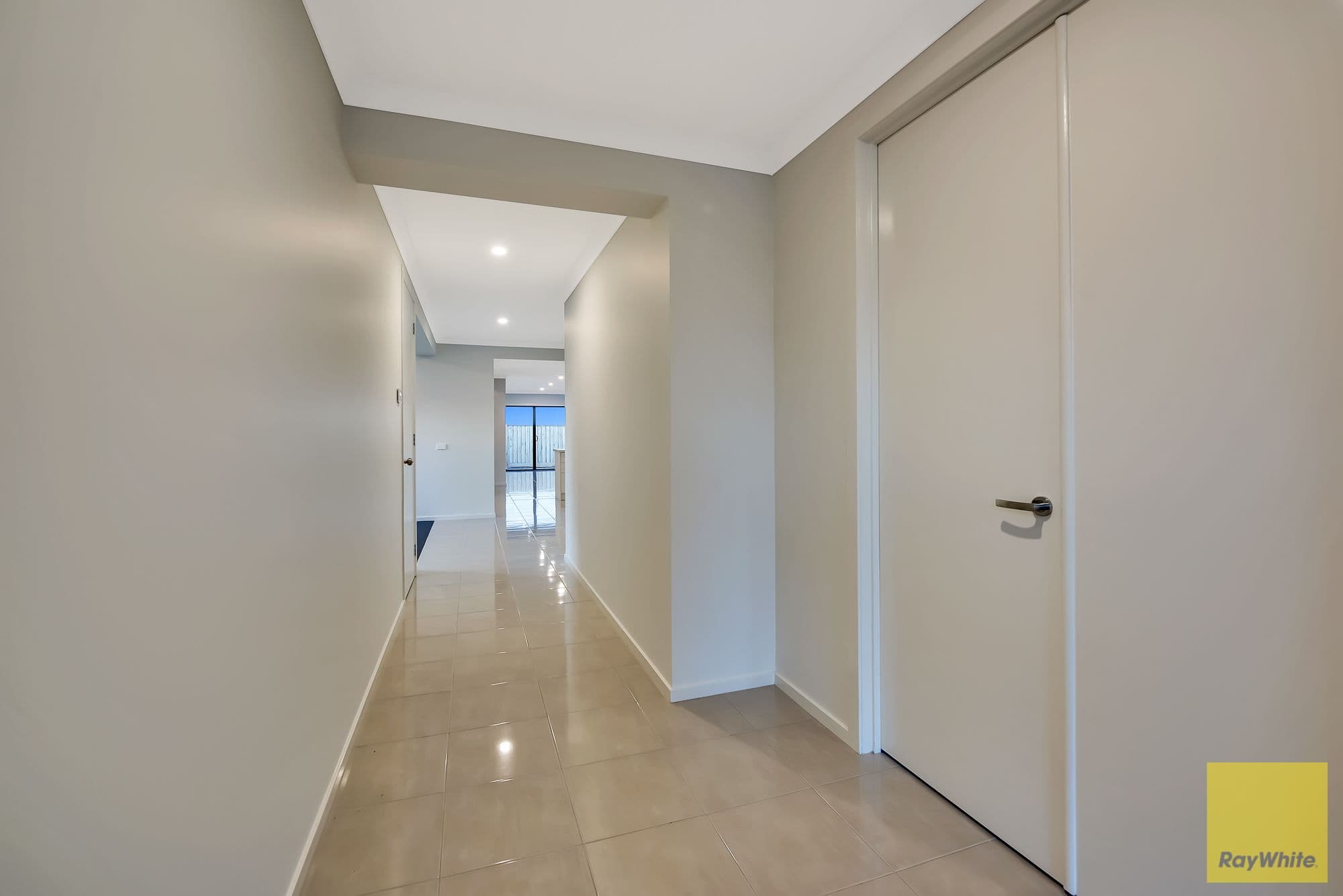 23 Madden Boulevard, Tarneit VIC 3029, Tarneit - Thumbnail 3
