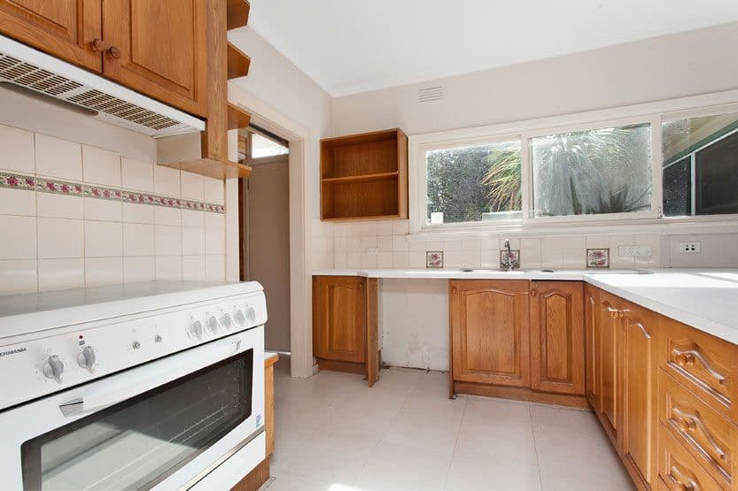 46 St Vigeons Road, RESERVOIR VIC 3073, Reservoir - Thumbnail 4