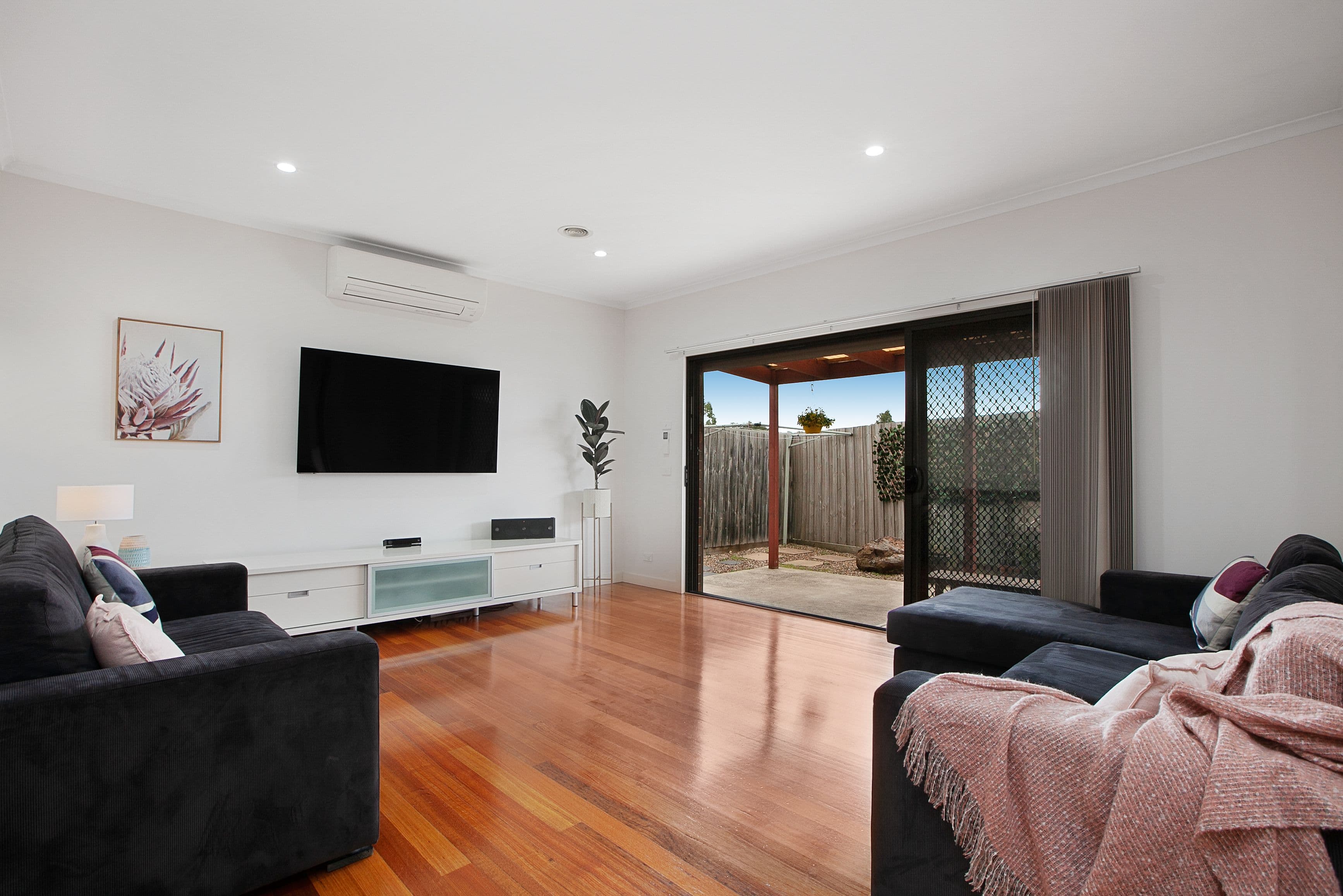 28 Bartrop Street, Reservoir VIC 3073, Reservoir - Thumbnail 5