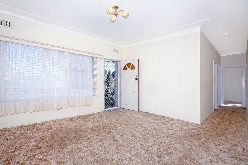 10 Archbold Road, LONG JETTY NSW 2261, Long Jetty - Thumbnail 3