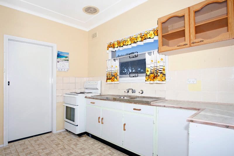 10 Archbold Road, LONG JETTY NSW 2261, Long Jetty - Thumbnail 5