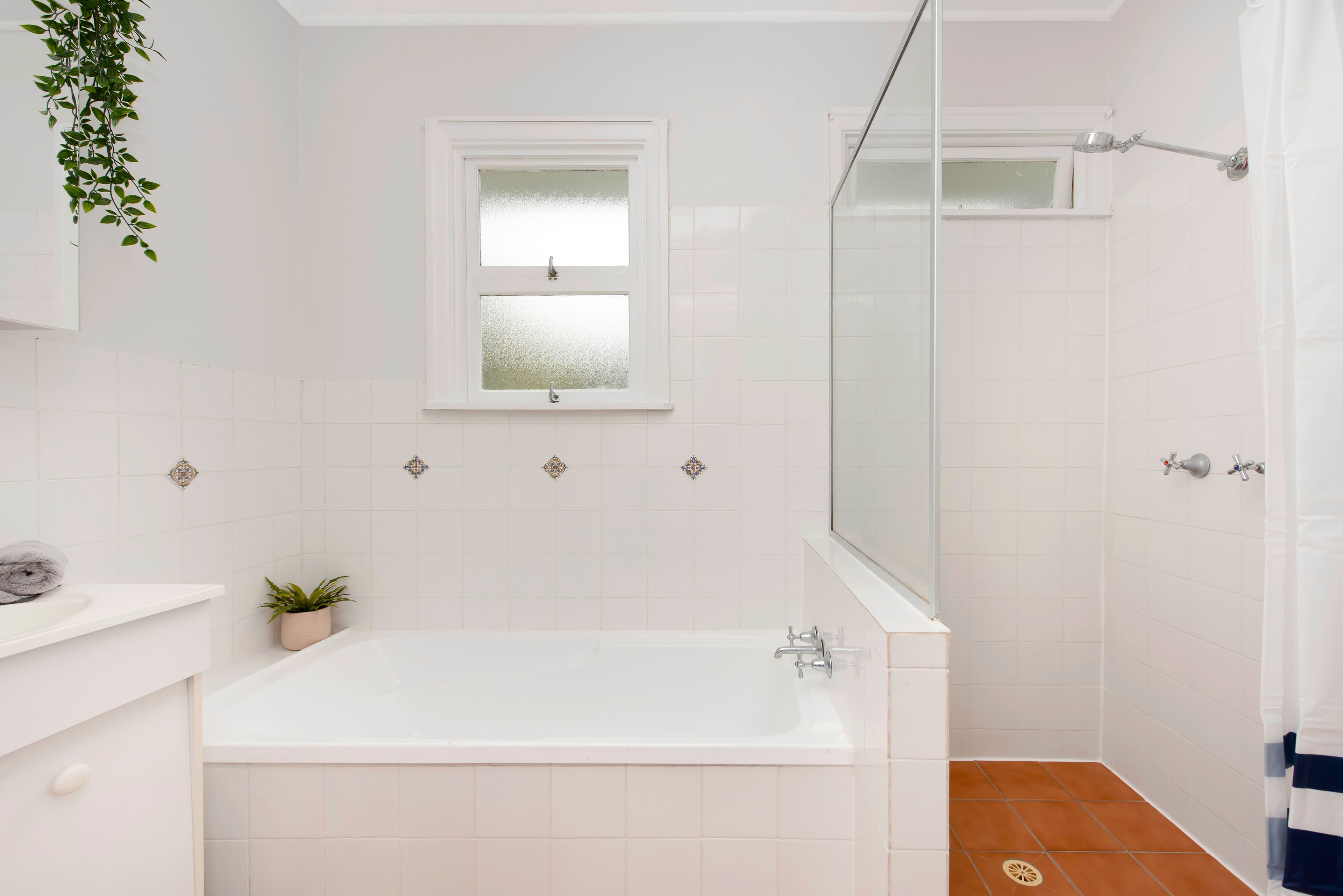 62 Binya Street, Holland Park QLD 4121, Holland Park - Thumbnail 5