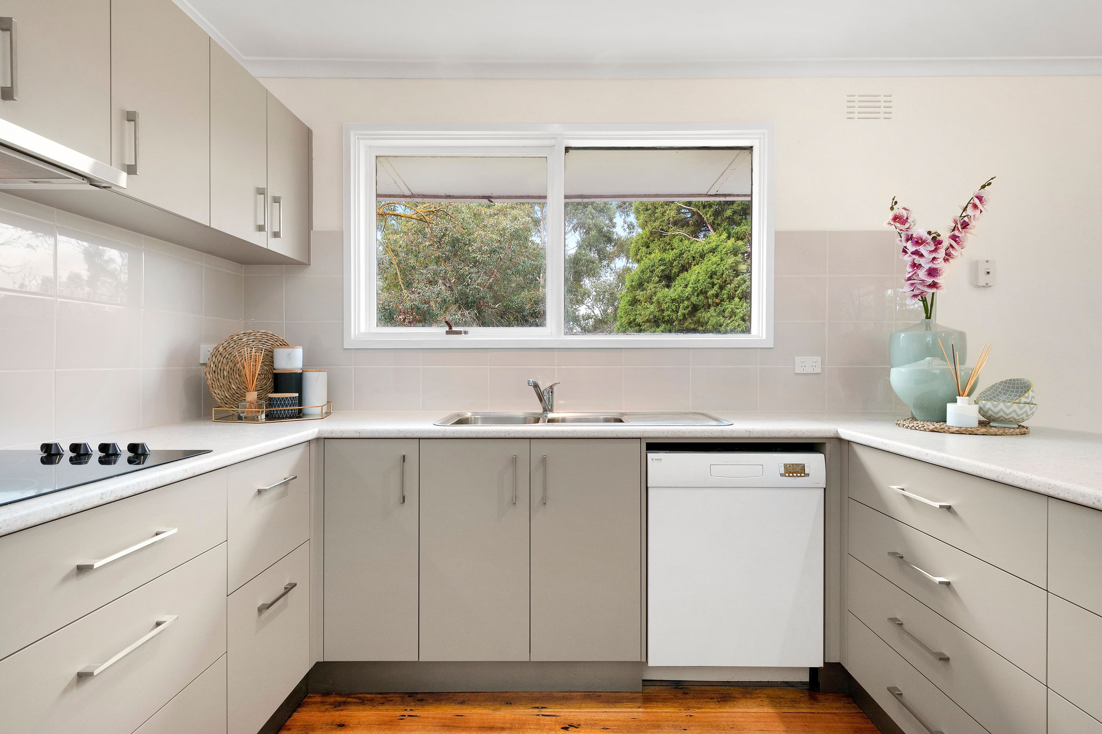 114 Buckingham Drive, Heidelberg VIC 3084, Heidelberg - Thumbnail 7