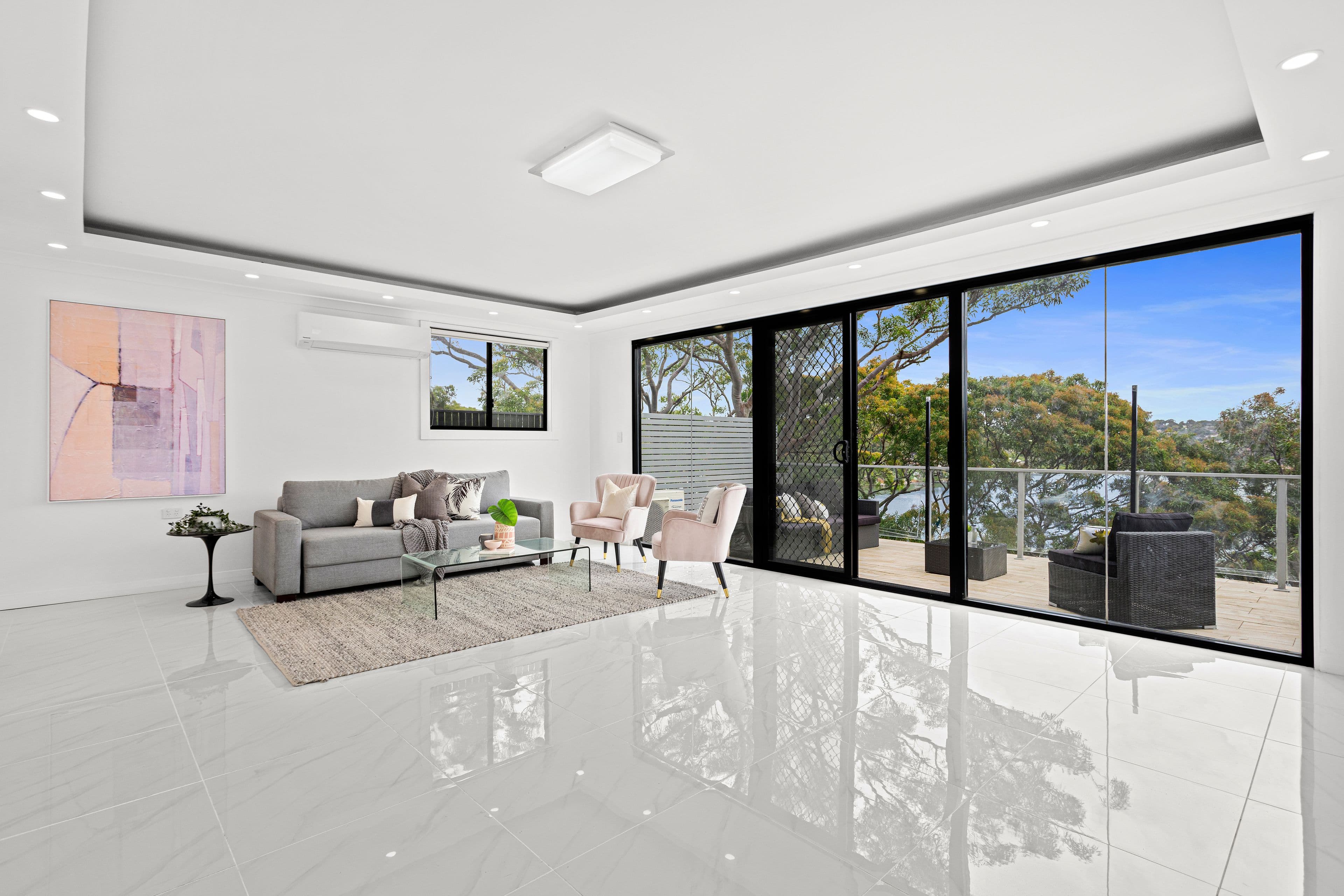 8 Dinjerra Crescent, Oatley NSW 2223, Oatley - Thumbnail 6