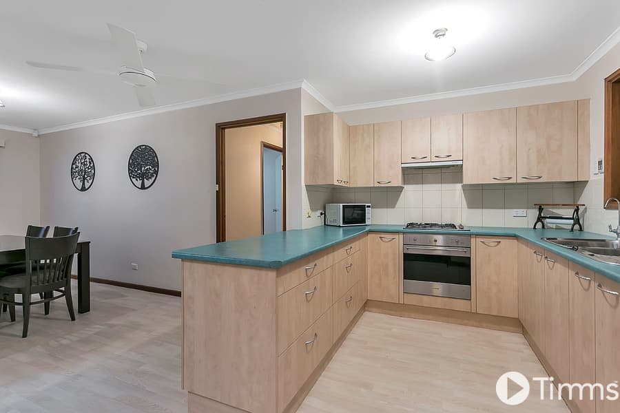 31 Amsterdam Road, Hackham West - Thumbnail 5